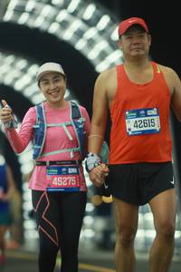 BIB: 45275, 42615
                            <button type="button" onclick="openModal(21213795)" class="btn btn-primary btn-sm float-right btn-popup" data-toggle="modal" data-target=".modal-high-quality">
                        <i class="fas fa-shopping-cart"></i> Add to Cart
                    </button>
                                            <button type="button" onclick="isThisMe(21213795, true)" class="btn btn-success btn-sm float-right btn-popup btn-isme hidden" data-toggle="tooltip" data-placement="bottom" title="นี่คือรูปของคุณใช่ไหม คลิกที่นี่เพื่อเอาเข้าอัลบั้ม">
                        <i class="fas fa-plus"></i> Add to album
                    </button>
                    <button type="button" onclick="isThisMe(21213795, false)" class="btn btn-warning btn-sm float-right btn-popup btn-isnotme hidden">
                        <i class="fas fa-ban"></i> Remove from album
                    </button>